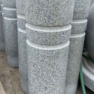 黄冈 芝麻白花岗岩挡车柱、隔离柱多少钱