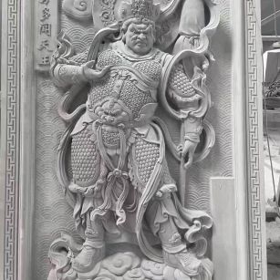 黄冈 芝麻灰花岗岩人物雕刻——多闻天王