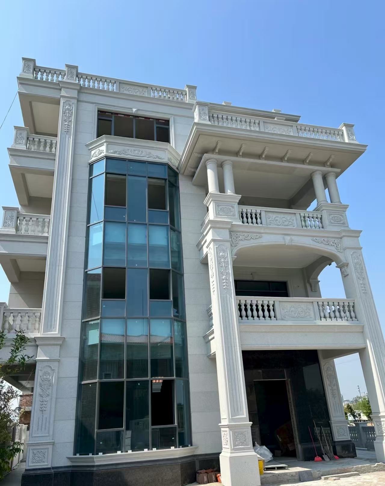 黄冈 芝麻白花岗岩别墅外墙干挂效果展示