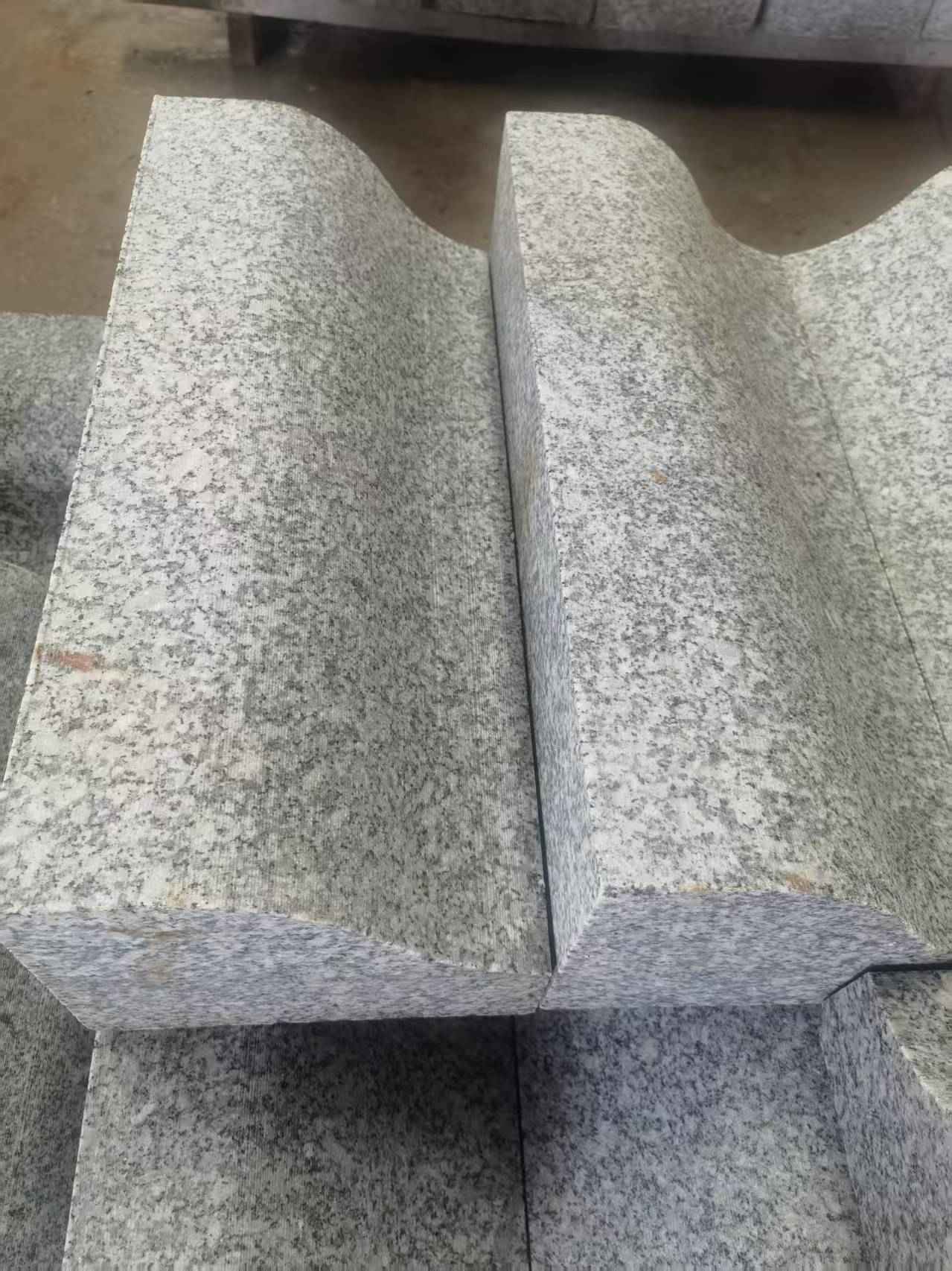 黄冈芙蓉白S型拉丝面路沿石