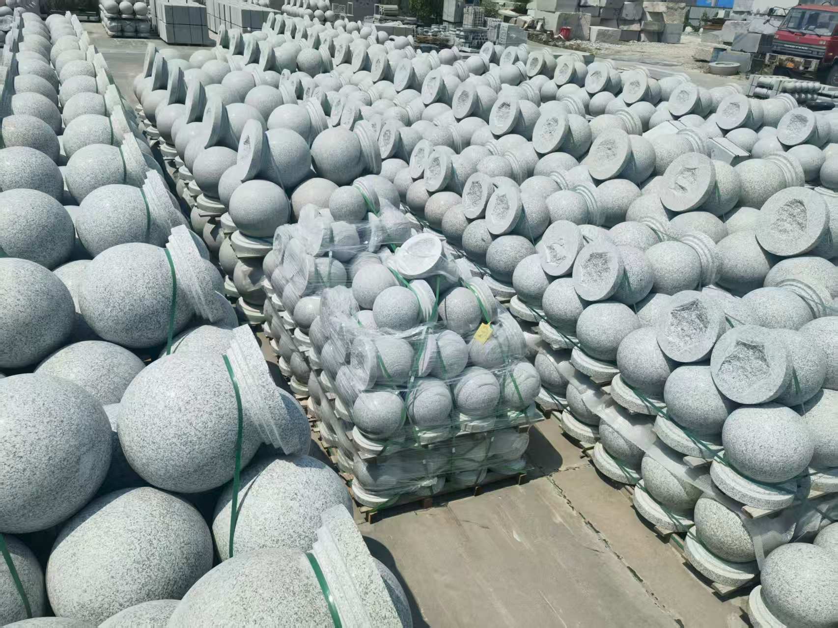 黄冈 花岗岩实心圆球，石球，挡车球，挡车石，车止石，路障石。