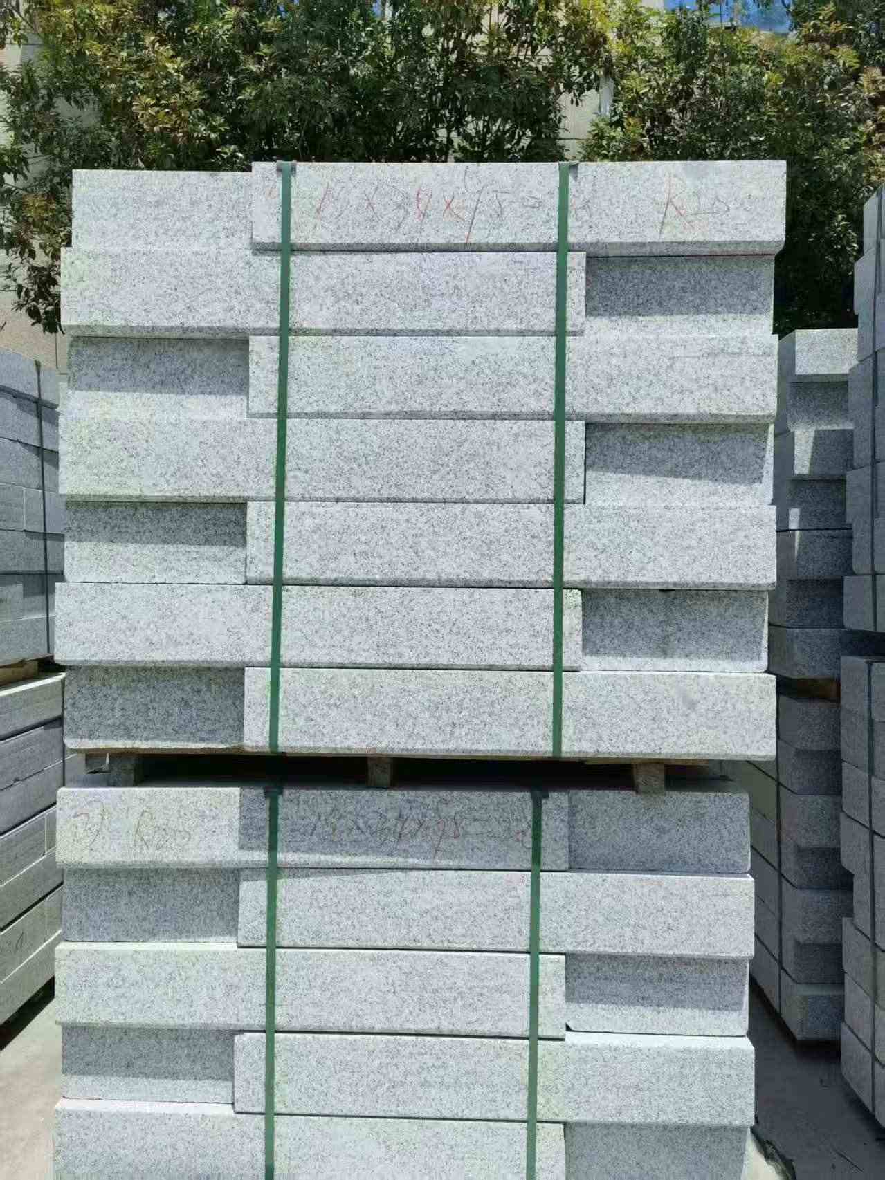 黄冈 路沿石、路缘石、路侧石、路牙石、马路牙子