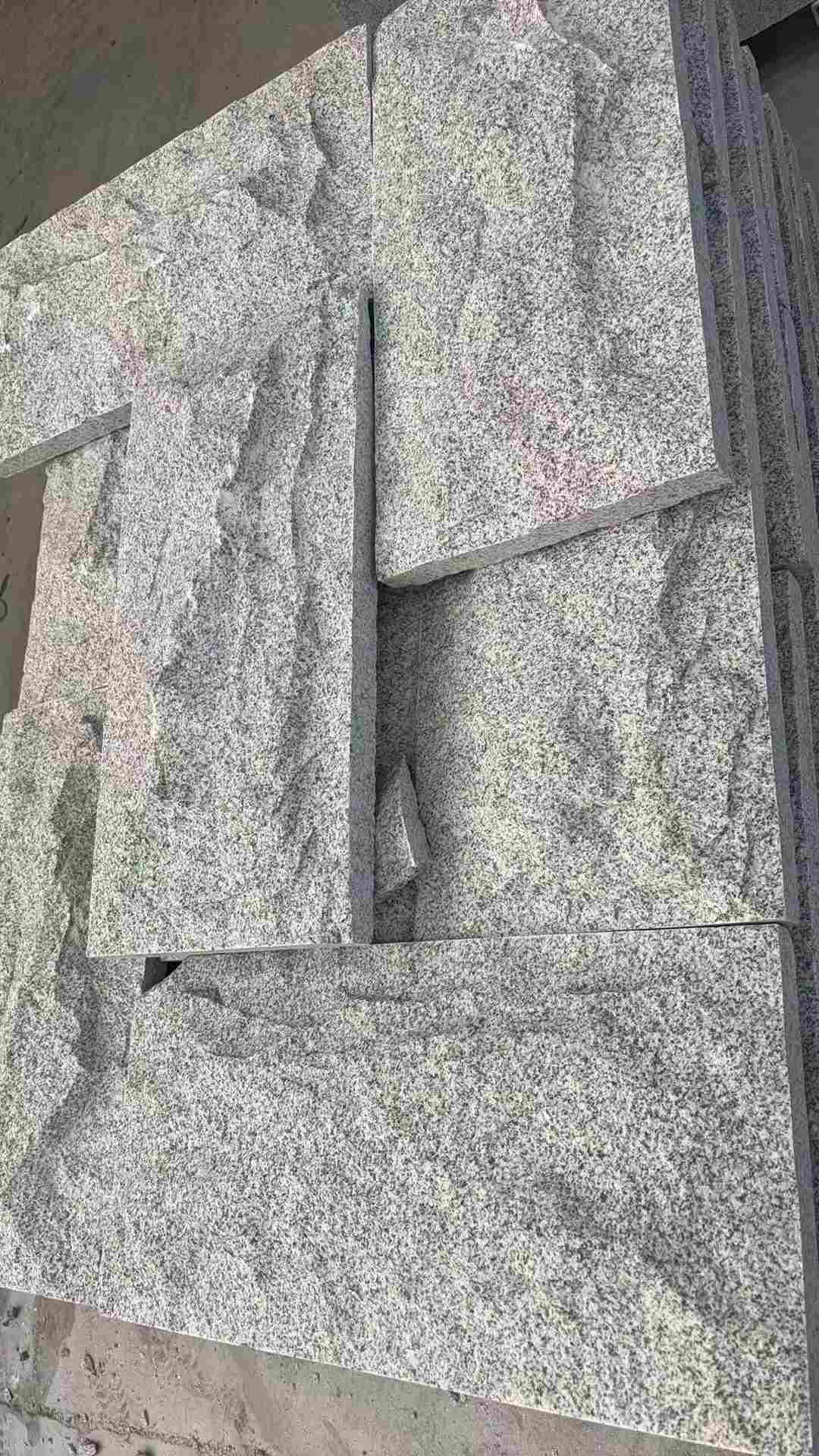 黄冈 芝麻白自然面花岗岩成品板